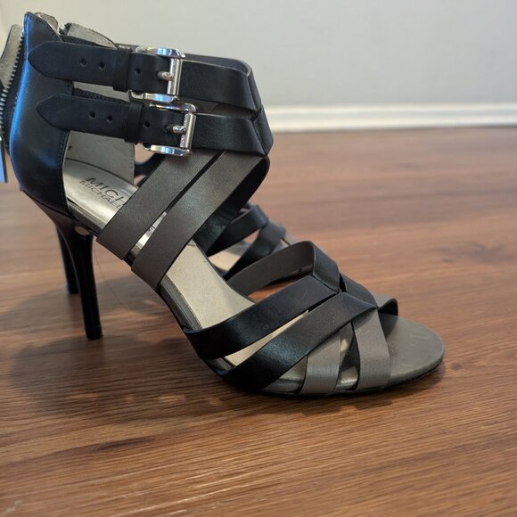 Michael Kors Double Buckle Strappy Heel Sandals Black/Grey - Picture 3 of 9